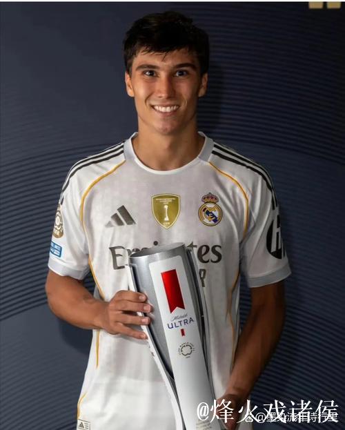 伯纳乌之战:B席感叹与皇马交手仿佛置身联赛 伯纳乌之战:B席感叹与皇马交手仿佛置身联赛